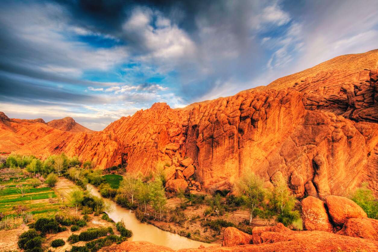 MARRAKECH - OUARZAZATE - VALLE DEL DADES (335 Km)